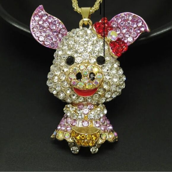 Bling Pink Crystal Cute Little Pig Pendant Animal Necklace NWOT - Picture 3 of 3